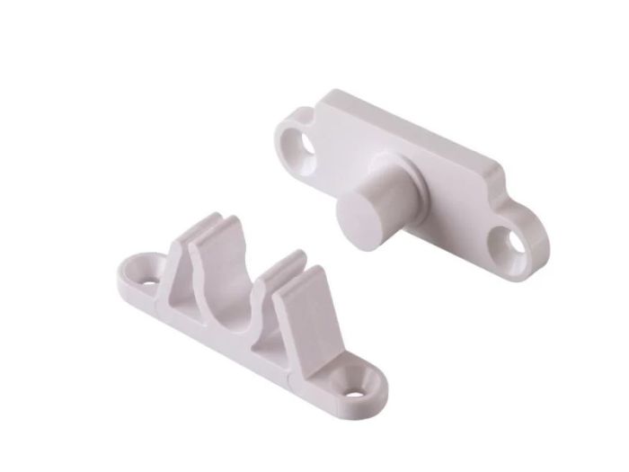 S42 защёлка для дверной москитной сетки белая